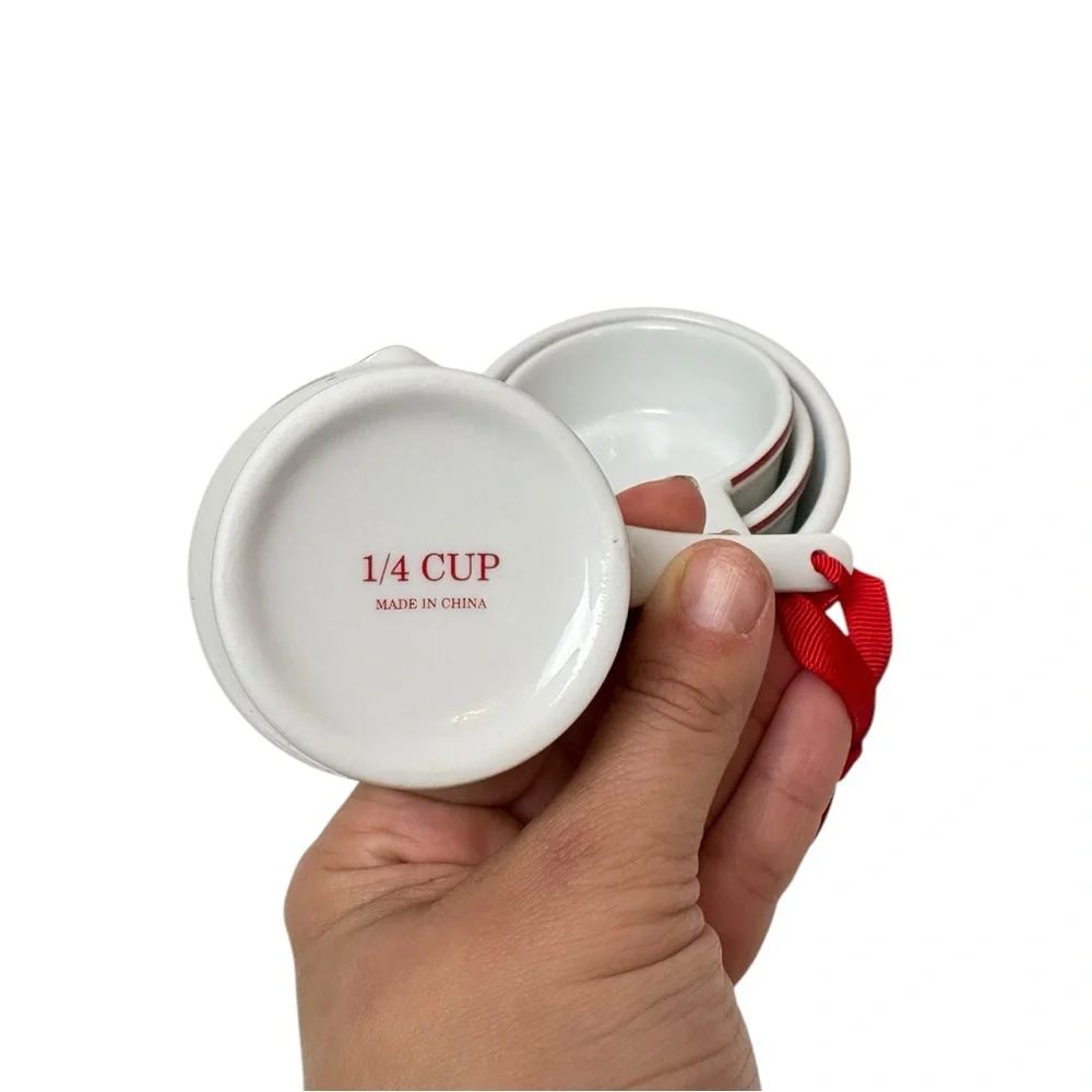 Williams Sonoma Twas the Night Before Christmas Porcelain‎ Measuring Cup Set